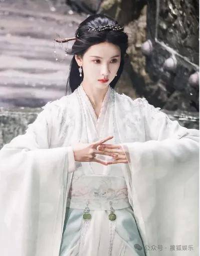 又要見證素人明星的誕生？都說她不進(jìn)娛樂圈可惜了......