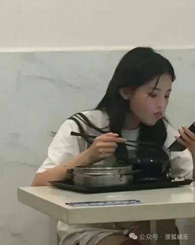 又要見證素人明星的誕生？都說她不進(jìn)娛樂圈可惜了......