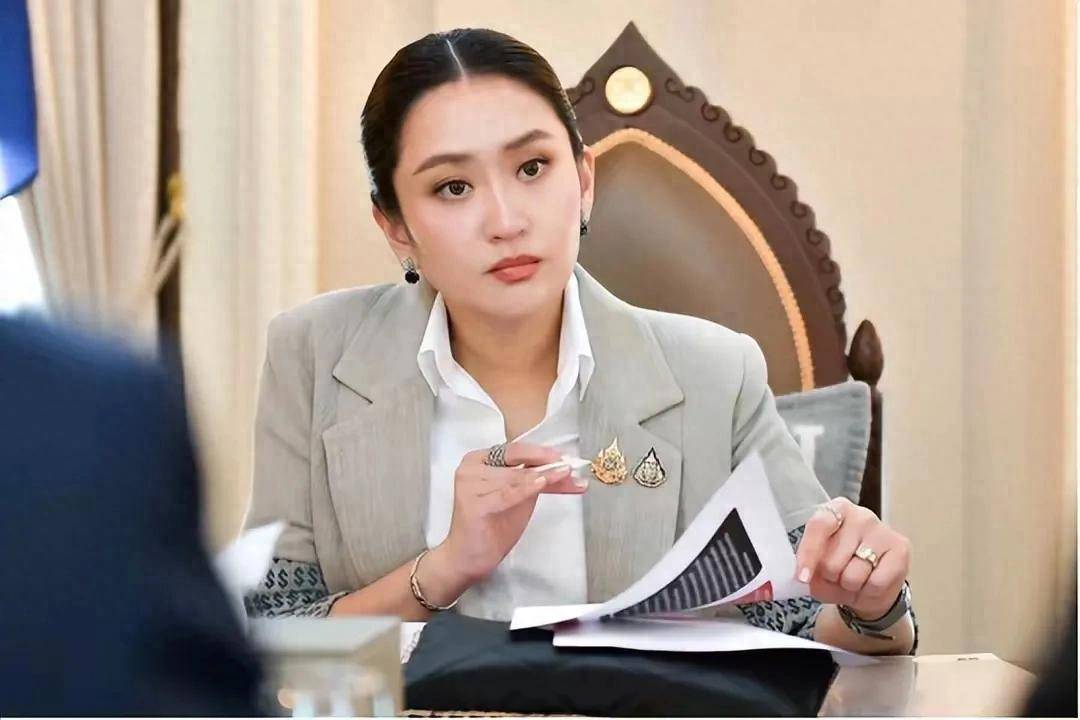 邀47國武官見證，佩通坦抓到洪森破綻，能否打一場(chǎng)漂亮翻身仗？