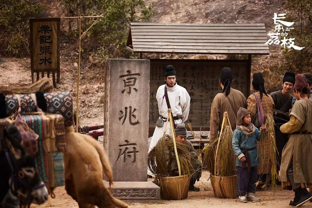 票房不算炸裂但獲壓倒性好評！影版《長安的荔枝》，如何交出還原小說的高分答卷？