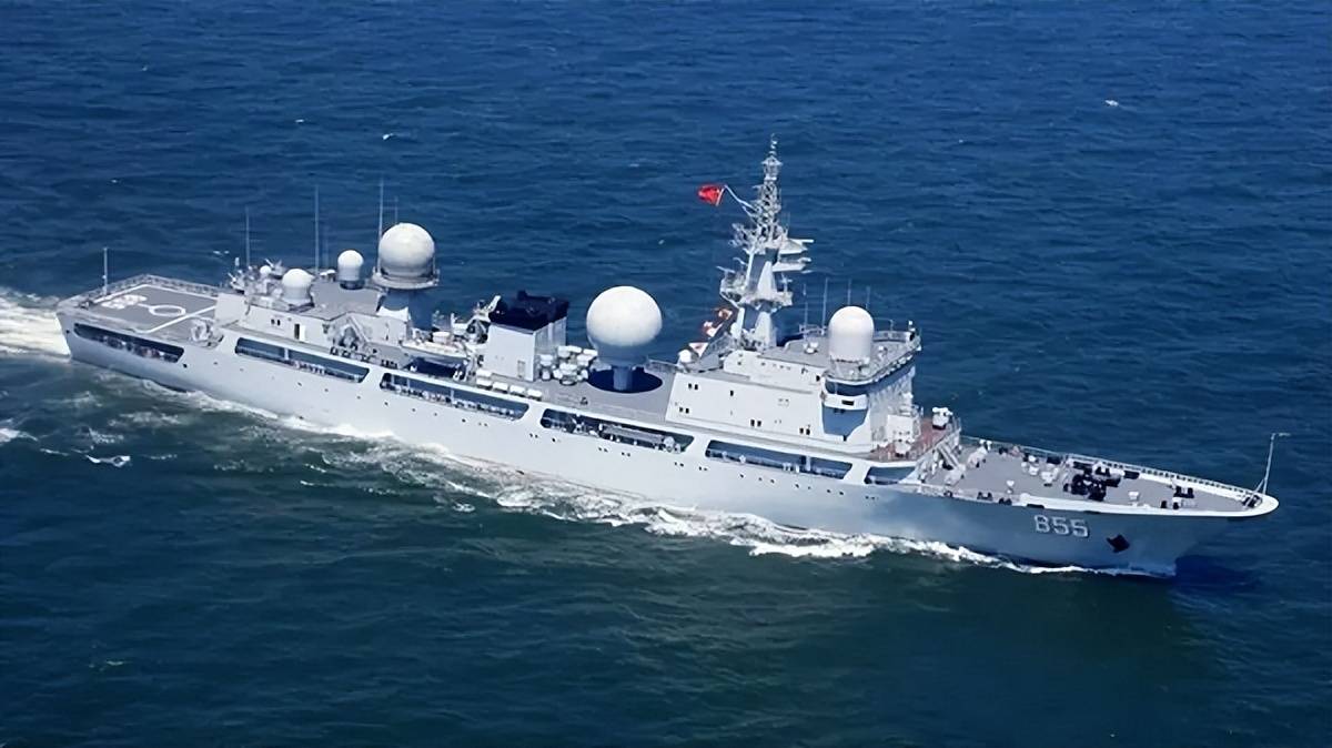 臺(tái)名嘴：多架美軍無人機(jī)襲擊中國(guó)軍艦，激烈對(duì)抗后全部墜落海中