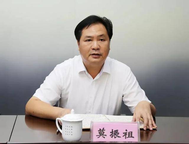 半個月，這個省4個正廳任上落馬
